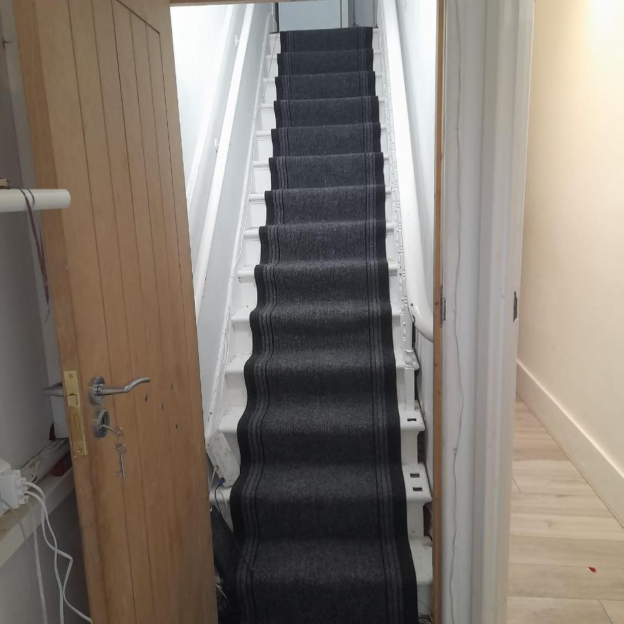 Self-Contained Flat On The 2Nd Floor You Will Share With One Other Guest, In A Family House 2 Minutes Walk From Tufnell Park Station 2Nd Floor With Stairs Лондон Екстер'єр фото